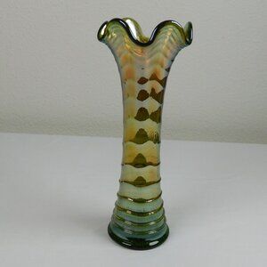 Vintage Imperial Green Ripple Glass 10" Tall Tabletop Centerpiece Flower Vase